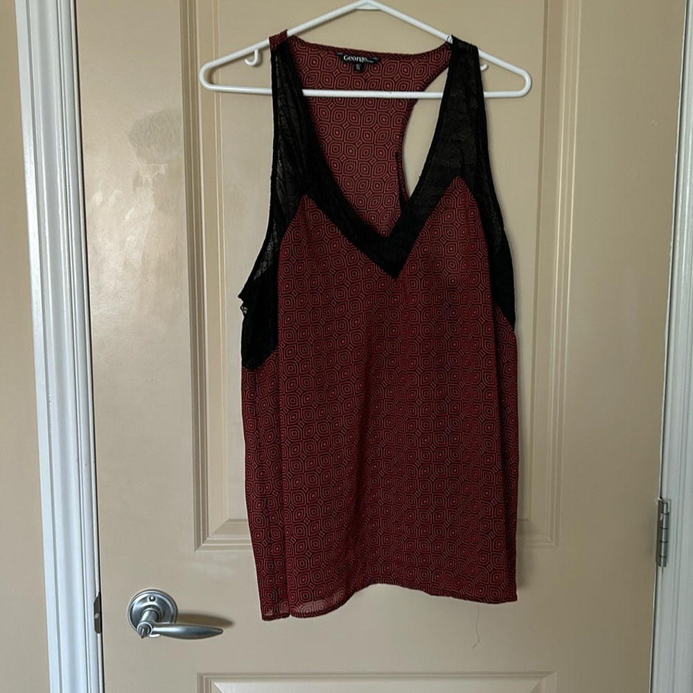 Red pattern with black lace tank top size XL